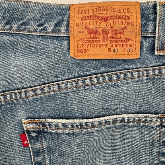 Vintage Levi's 569 Denim Shorts Mens 40 Blue Loose Fit Zip Fly Y2K Baggy Grunge - Picture 5 of 8